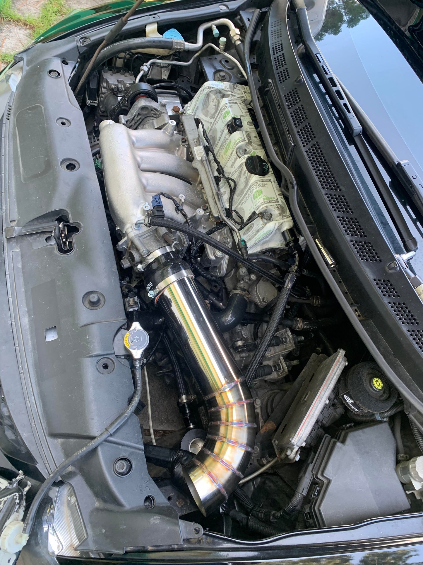Civic Si 06-11 Intake (Pie cuts)